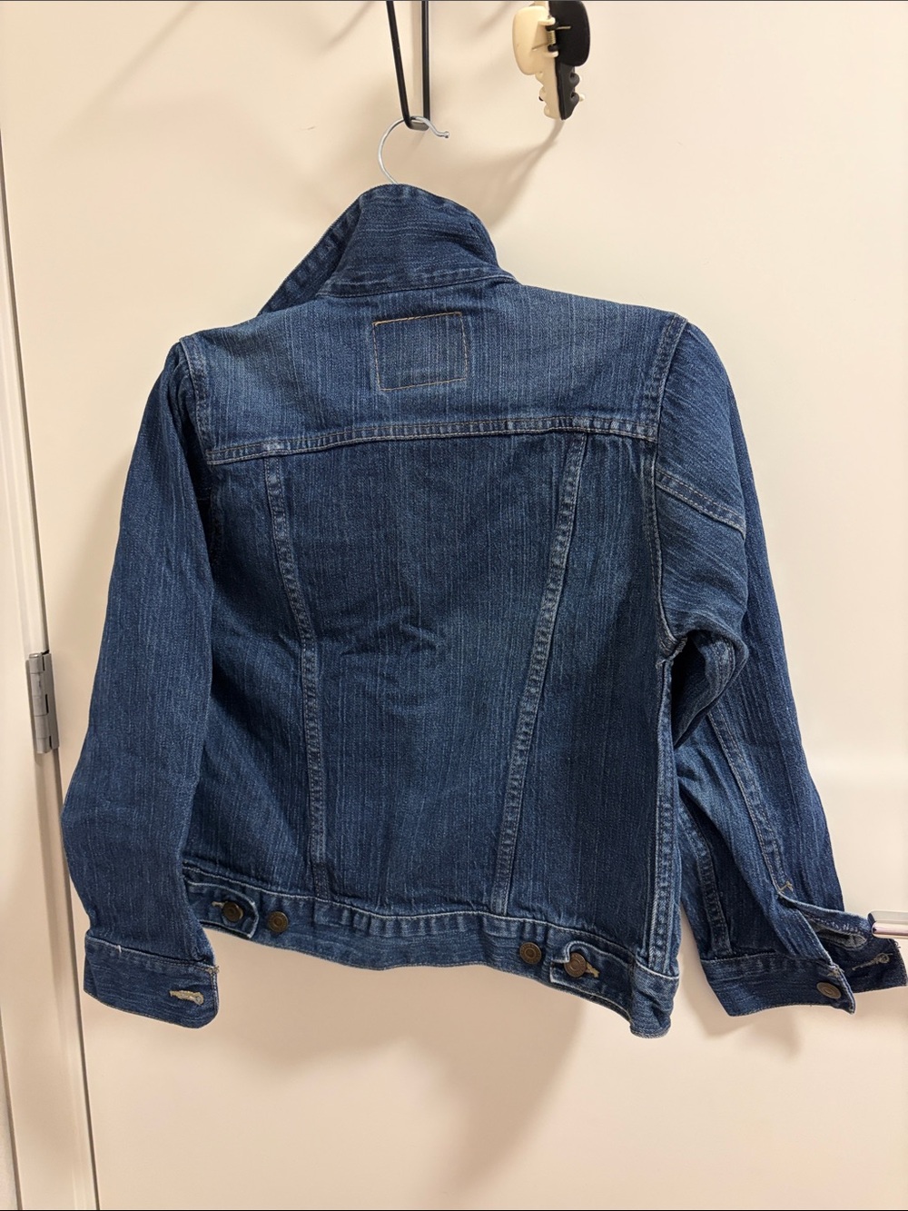 Levi’s Denim Jean Jacket Classic Style Kids 10-12 - Picture 2 of 2